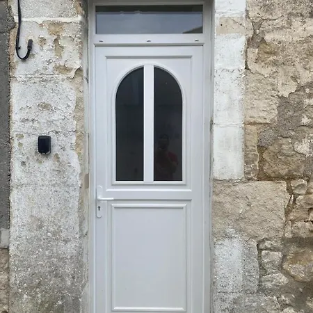 Avec